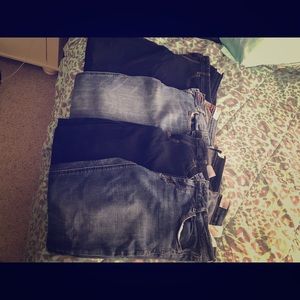4 Hollister Jeans - Size 9 EUC